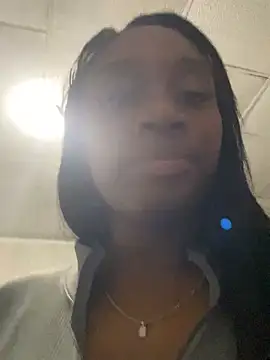 EscorpiLeoncita online show from 03/12/25, 11:54