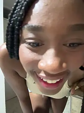 EscorpiLeoncita online show from 02/17/26, 04:53