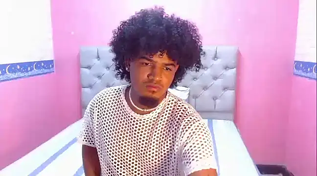 Snapshot of JaicobRuneer chatting on 03/22/25, 11:53 JaicobRuneer online show from 03/22/25, 11:53