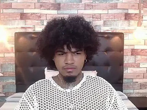 Snapshot of JaicobRuneer chatting on 09/27/25, 12:15 JaicobRuneer online show from 09/27/25, 12:15