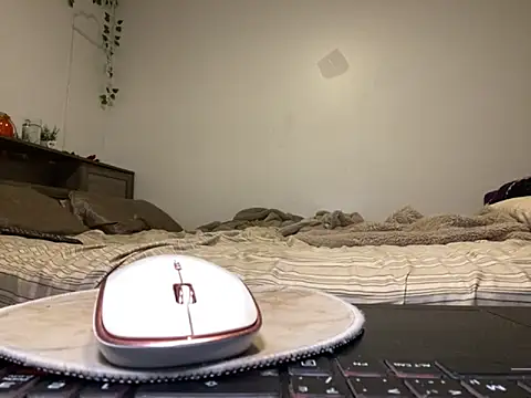 Kittyymaze1 online show from 10/06/25, 12:02