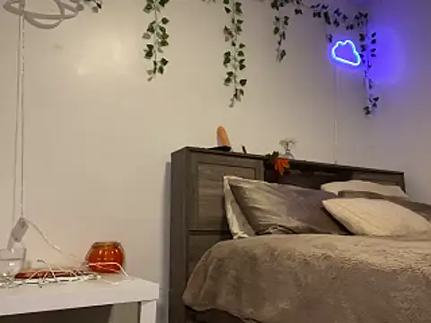 Kittyymaze1 online show from 11/06/25, 12:39