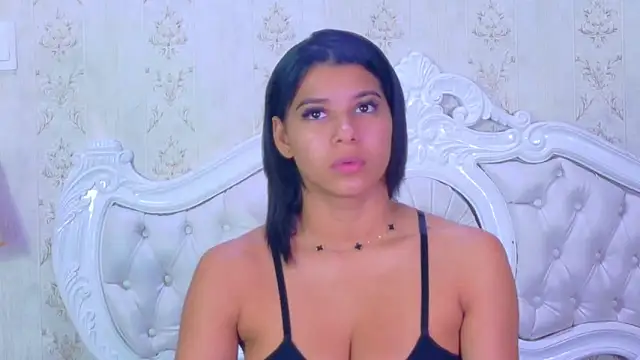 TiaraRosse online show from 09/30/25, 12:54