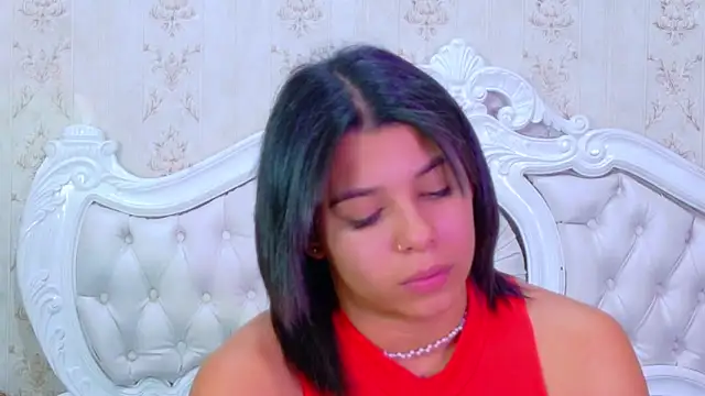 TiaraRosse online show from 10/21/25, 04:57