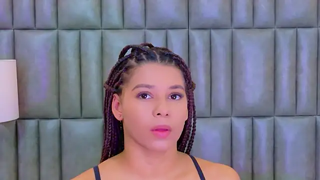 TiaraRosse online show from 02/05/26, 04:06