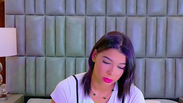 TiaraRosse online show from 02/26/26, 01:10