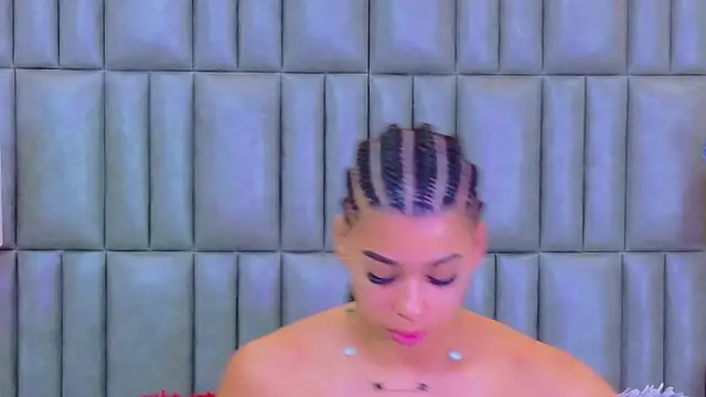 TiaraRosse online show from 03/13/26, 11:39