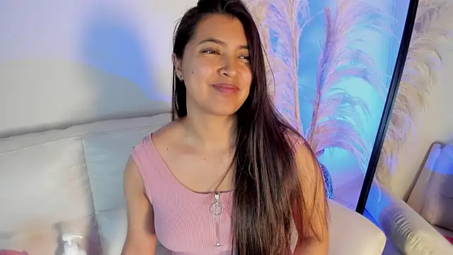 Rebeca Williams  online show from 01/15/25, 03:43