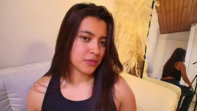 Rebeca Williams  online show from 02/13/25, 12:13