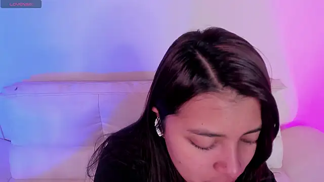 Rebeca Williams  online show from 11/20/25, 10:59