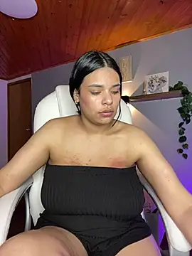 Snapshot of Isabella_boobd chatting on 02/01/25, 01:12 Isabella boobd online show from 02/01/25, 01:12