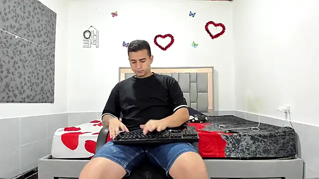 simookeler online show from 10/06/25, 11:18