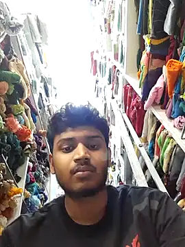 Snapshot of heartless__95 chatting on 01/12/25, 09:51 heartless 95 online show from 01/12/25, 09:51