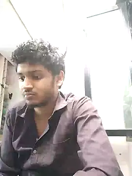 Snapshot of heartless__95 chatting on 01/29/25, 12:24 heartless 95 online show from 01/29/25, 12:24