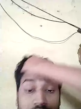 Snapshot of heartless__95 chatting on 02/02/25, 03:32 heartless 95 online show from 02/02/25, 03:32