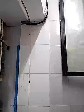 Snapshot of heartless__95 chatting on 02/02/25, 09:51 heartless 95 online show from 02/02/25, 09:51