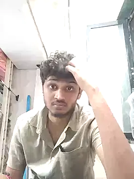 Snapshot of heartless__95 chatting on 02/03/25, 12:25 heartless 95 online show from 02/03/25, 12:25