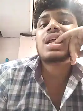 Snapshot of heartless__95 chatting on 02/07/25, 09:47 heartless 95 online show from 02/07/25, 09:47