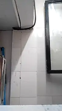 Snapshot of heartless__95 chatting on 02/09/25, 06:54 heartless 95 online show from 02/09/25, 06:54