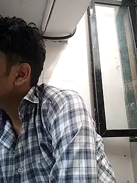 Snapshot of heartless__95 chatting on 02/25/25, 11:41 heartless 95 online show from 02/25/25, 11:41