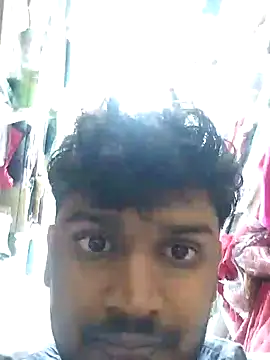 Snapshot of heartless__95 chatting on 03/08/25, 03:35 heartless 95 online show from 03/08/25, 03:35