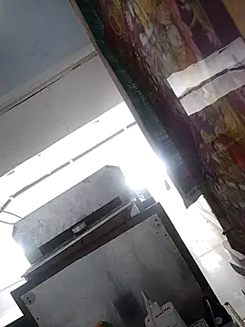 Snapshot of heartless__95 chatting on 03/09/25, 02:32 heartless 95 online show from 03/09/25, 02:32