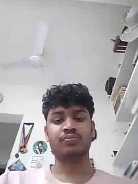 Snapshot of heartless__95 chatting on 03/14/25, 02:08 heartless 95 online show from 03/14/25, 02:08