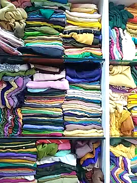 Snapshot of heartless__95 chatting on 03/19/25, 01:51 heartless 95 online show from 03/19/25, 01:51