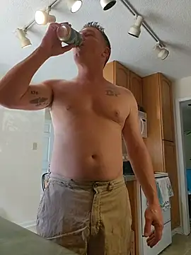 Bigtater1999 online show from 04/25/26, 03:20