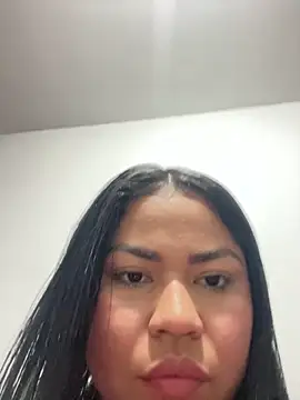 aashley jones online show from 12/15/25, 03:33