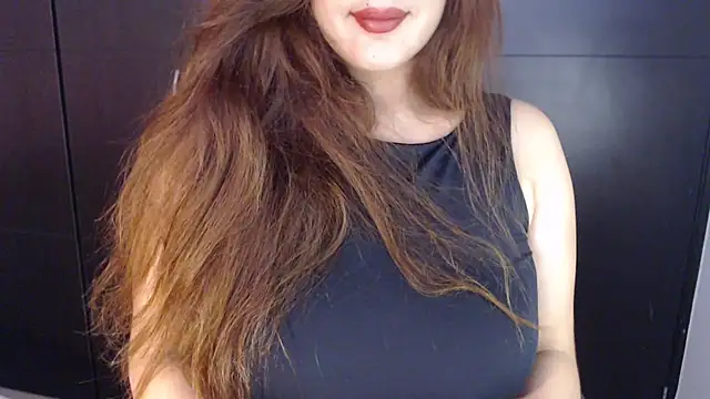 Snapshot of AdharaLujan chatting on 02/12/25, 02:10 AdharaLujan online show from 02/12/25, 02:10