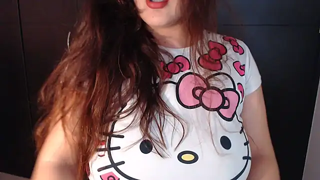 Snapshot of AdharaLujan chatting on 10/05/25, 09:34 AdharaLujan online show from 10/05/25, 09:34