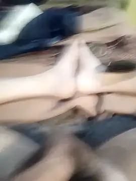 Snapshot of fercxxxho25 chatting on 09/24/25, 05:22 fercxxxho25 online show from 09/24/25, 05:22