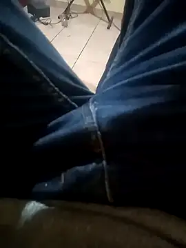 Snapshot of fercxxxho25 chatting on 10/06/25, 11:46 fercxxxho25 online show from 10/06/25, 11:46