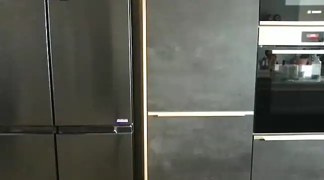 unconnudu21000 online show from 01/29/25, 11:51