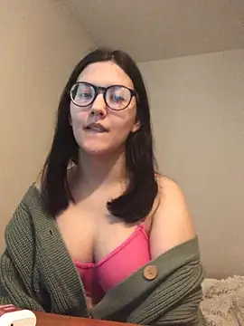 Snapshot of Prudie_Gabriella chatting on 01/31/25, 12:18 Prudie Gabriella online show from 01/31/25, 12:18