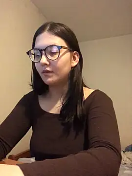 Snapshot of Prudie_Gabriella chatting on 02/23/25, 02:25 Prudie Gabriella online show from 02/23/25, 02:25