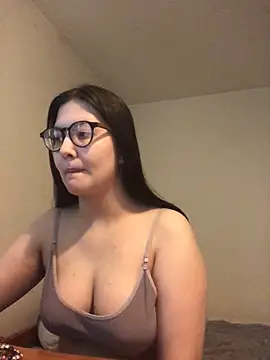 Snapshot of Prudie_Gabriella chatting on 03/12/25, 01:19 Prudie Gabriella online show from 03/12/25, 01:19