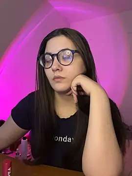 Snapshot of Prudie_Gabriella chatting on 10/01/25, 11:38 Prudie Gabriella online show from 10/01/25, 11:38