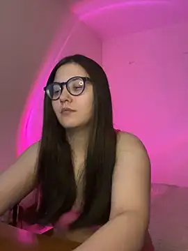 Snapshot of Prudie_Gabriella chatting on 10/12/25, 11:53 Prudie Gabriella online show from 10/12/25, 11:53