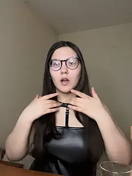 Prudie Gabriella online show from 11/03/25, 06:58