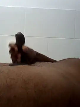 Snapshot of Pr3To021 chatting on 03/01/26, 01:02 Pr3To021 online show from 03/01/26, 01:02