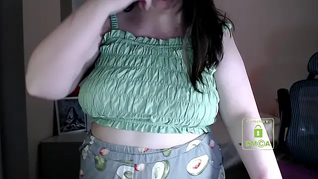 cute and hot online show from 03/28/26, 10:09