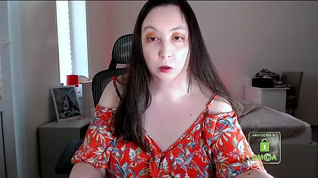 cute and hot online show from 04/15/26, 03:08