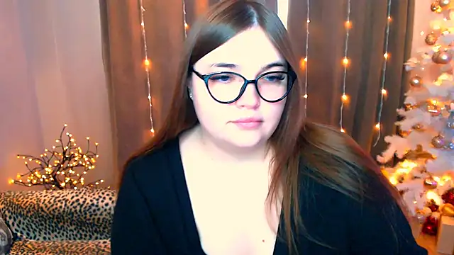 Emaaa ua online show from 12/12/24, 11:07