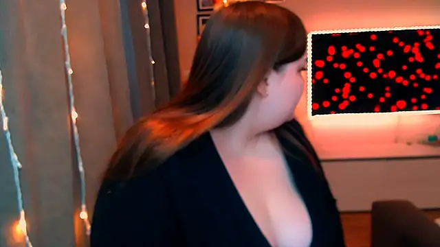 Emaaa ua online show from 12/19/24, 04:35