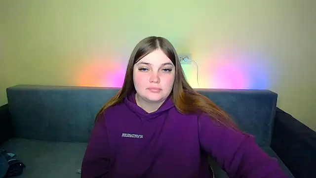 Emaaa ua online show from 02/12/25, 03:49