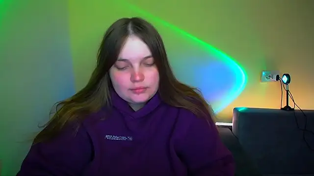 Emaaa ua online show from 09/29/25, 05:01