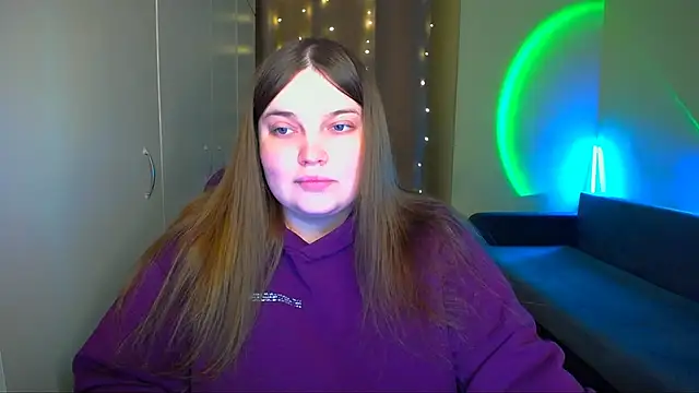 Emaaa ua online show from 10/19/25, 04:24