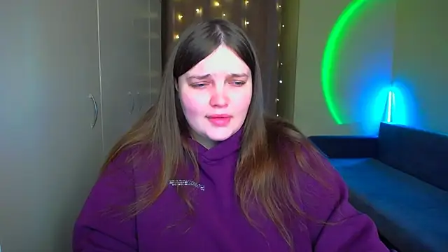 Emaaa ua online show from 10/24/25, 08:22